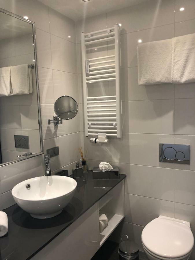 Wohnung Edelweiss - Wohnen Auf Zeit - Homeoffice - Nah Am See - Buchbar Ab 28 Naechte Шлірзе Екстер'єр фото