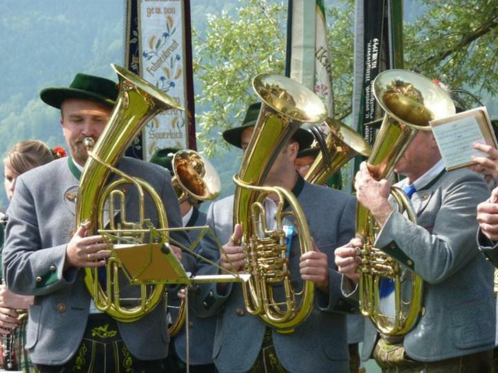 Wohnung Edelweiss - Wohnen Auf Zeit - Homeoffice - Nah Am See - Buchbar Ab 28 Naechte Шлірзе Екстер'єр фото
